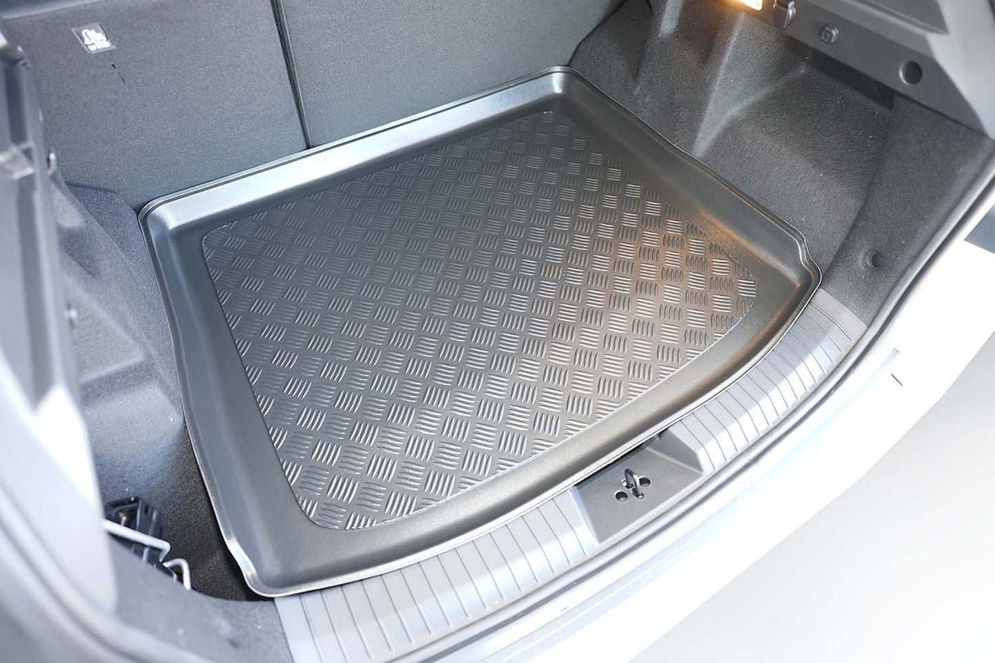 Tavita portbagaj Dacia Duster III LPG fabricatie 06.2024 - prezent, caroserie suv, 4x2, portbagaj superior, podea variabila in pozitie superioara #2