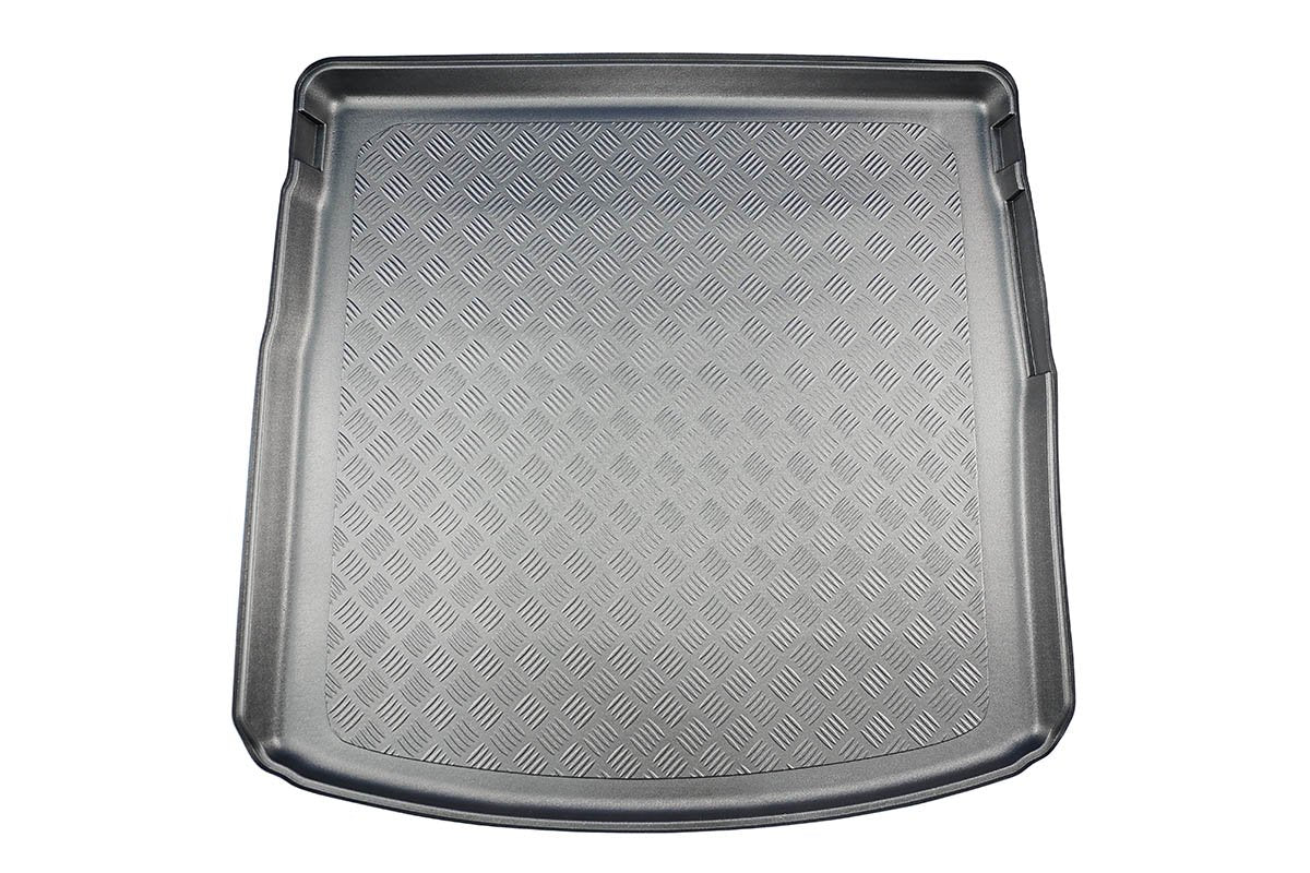 Tavita de portbagaj Seat Leon e-Hybrid, caroserie Combi, fabricatie 2020 - prezent, portbagaj superior - 1