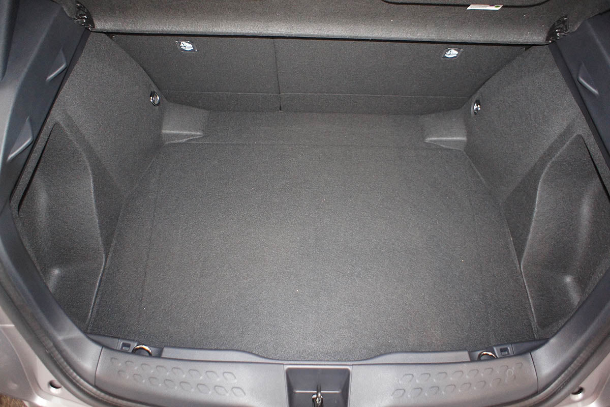 Tavita portbagaj Toyota C-HR Hybrid fabricatie 01.2017 - 12.2023, caroserie suv, cu/fara subwoofer, nu corespunde pentru 2.0 Hybrid Dynamic Force #1