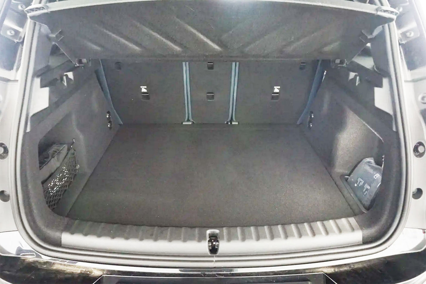 Tavita portbagaj Mini Countryman III EV fabricatie 03.2024 - prezent, caroserie suv, bancheta culisanta #2