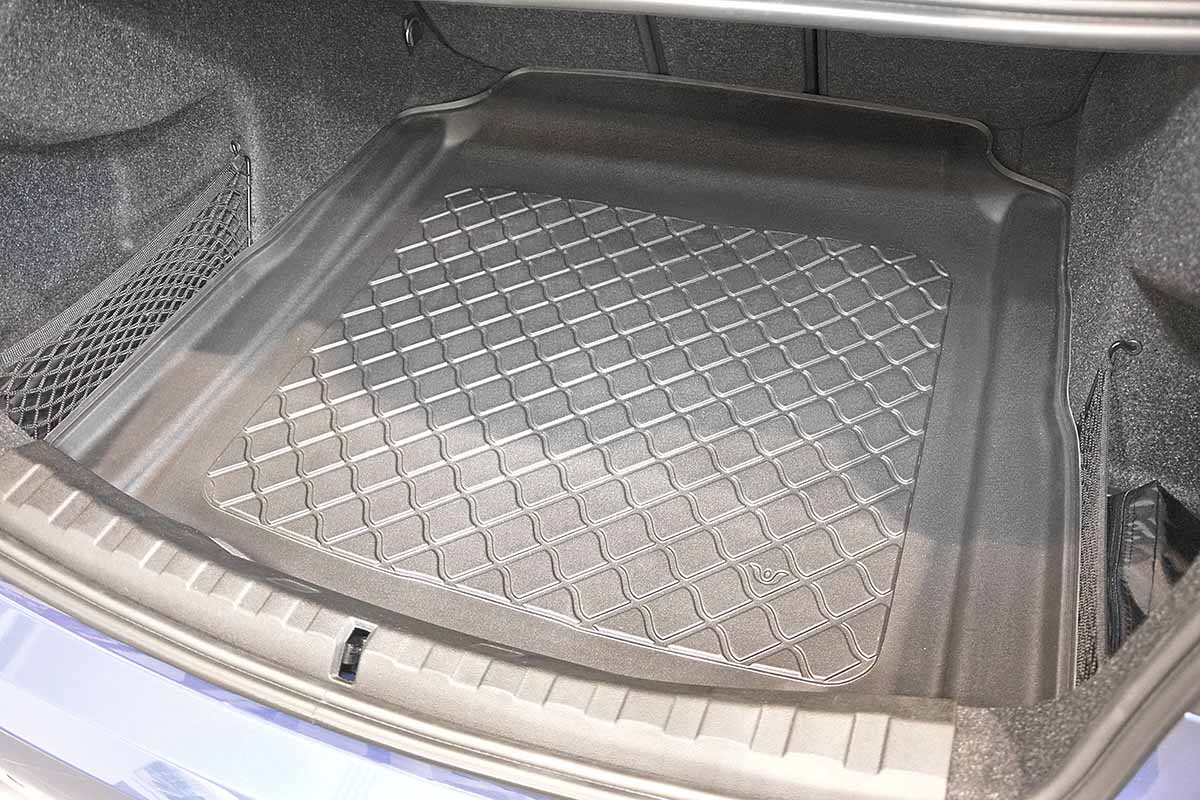 Tavita portbagaj BMW M3 G80 fabricatie 03.2021 - prezent, caroserie sedan, nu corespunde pentru PHEV #2