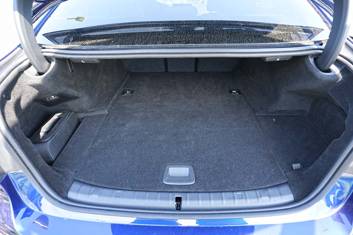 Tavite portbagaj BMW Seria 5 G30 PHEV, caroserie sedan, an fabricatie 03.2017 - prezent | 193637GRD