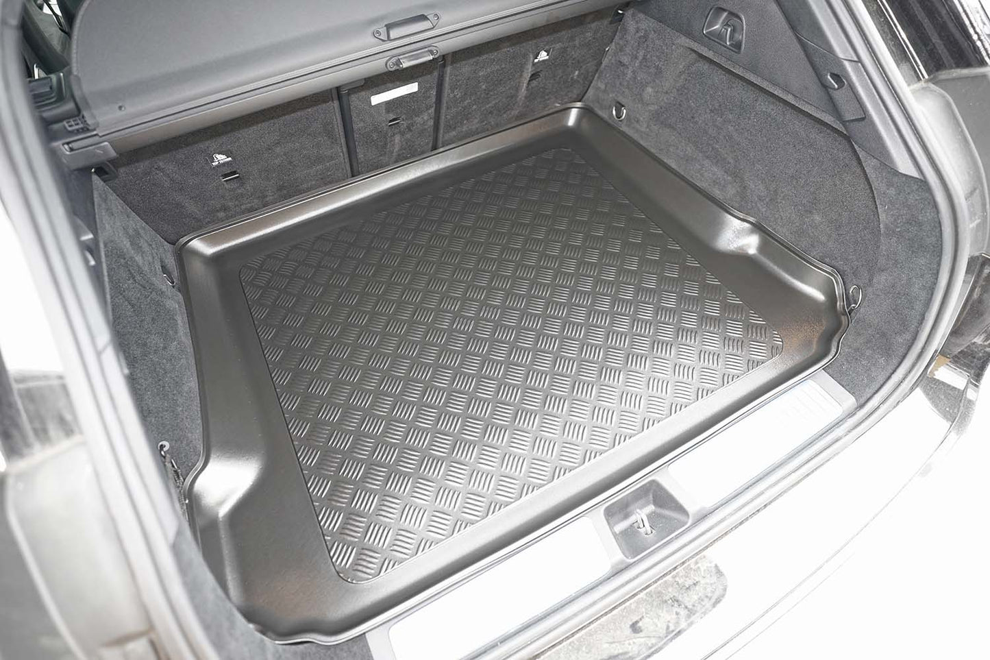 Tavite portbagaj Mercedes EQE X294, caroserie suv, an fabricatie 05.2023 - prezent | 194027BSC