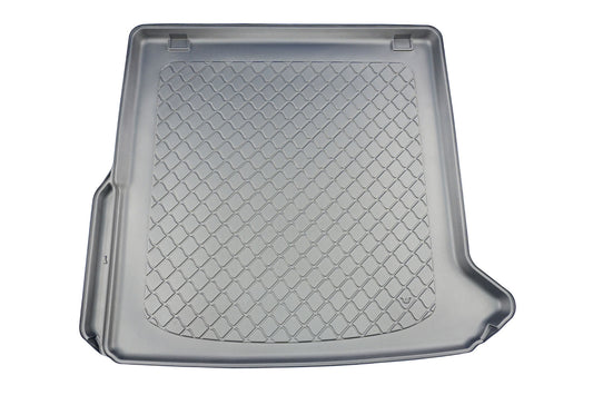 Tavita portbagaj Mercedes E-Class W214 T-Modell fabricatie 08.2023 - prezent, caroserie combi, nu corespunde pentru PHEV, cu ureche detasabila pe stanga #1 - Auto Alorria