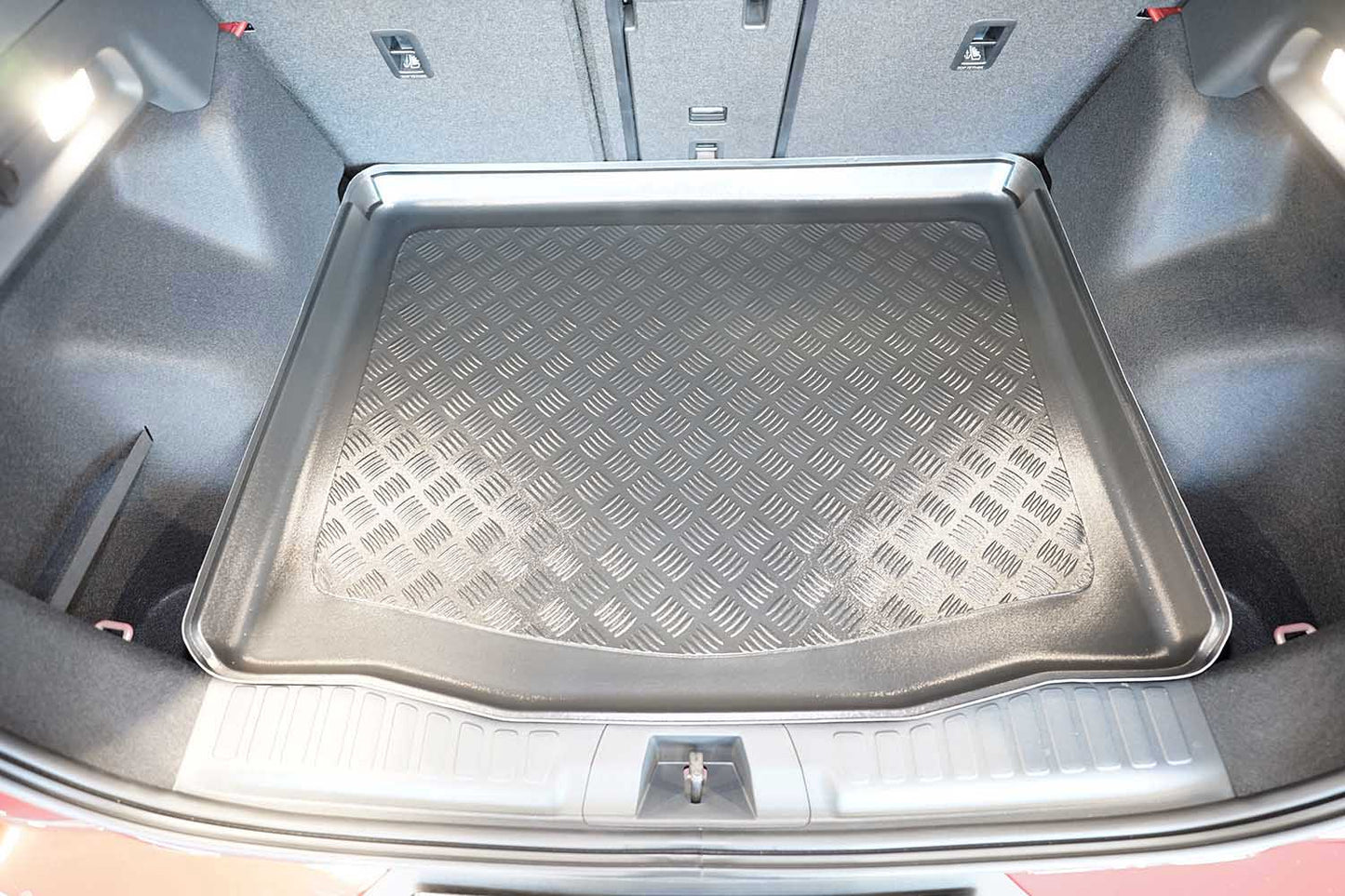 Tavita portbagaj Ford Explorer VI EV fabricatie 06.2024 - prezent, caroserie suv, portbagaj superior, podea variabila in pozitie superioara #1 - Auto Alorria
