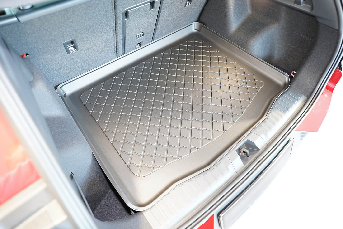 Tavita portbagaj Ford Explorer VI EV fabricatie 06.2024 - prezent, caroserie suv, portbagaj superior, podea variabila in pozitie superioara #2 - Auto Alorria