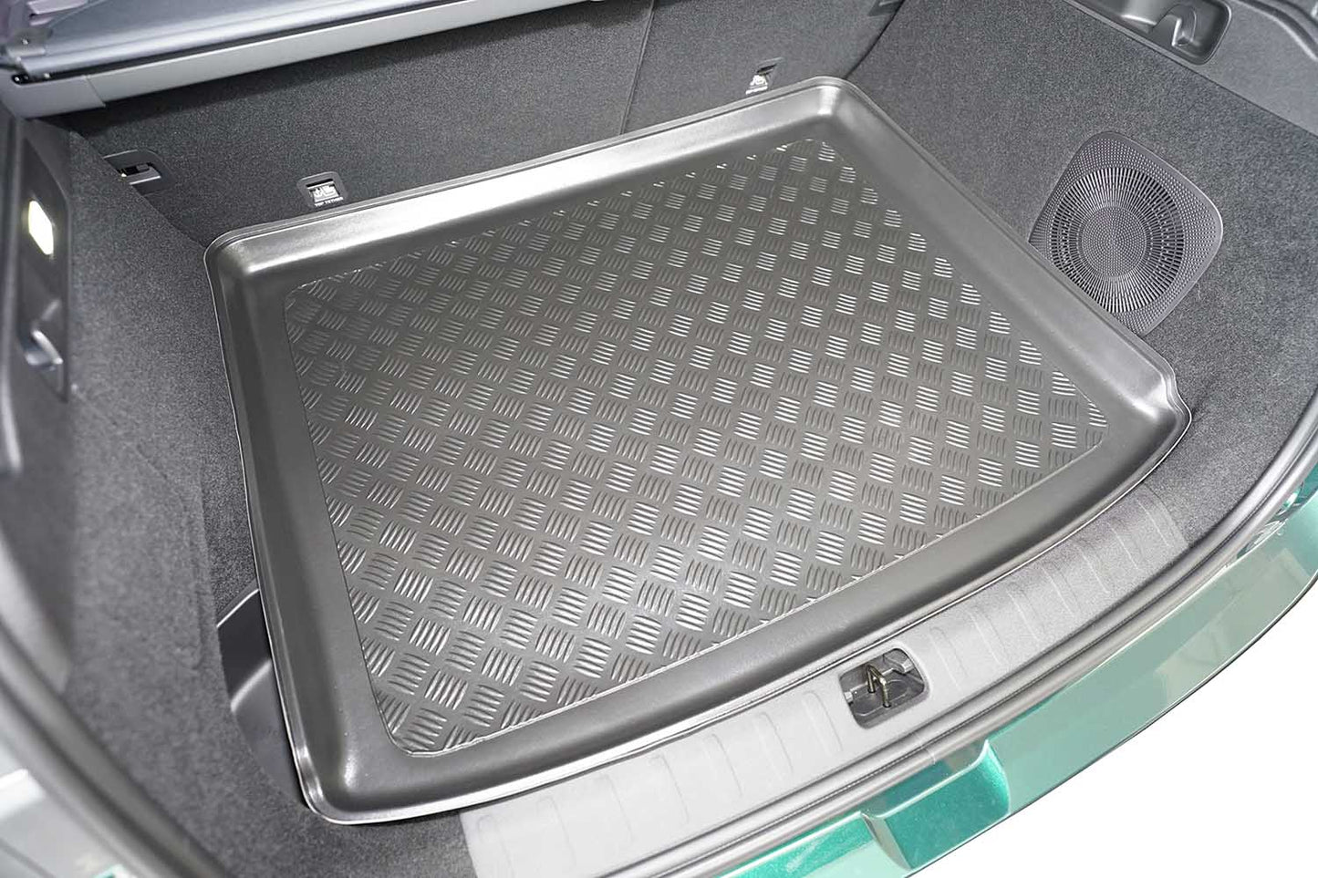 Tavita portbagaj Leapmotor C10 REEV (Hybrid) fabricatie 03.2025 - prezent, caroserie suv #2 - Auto Alorria