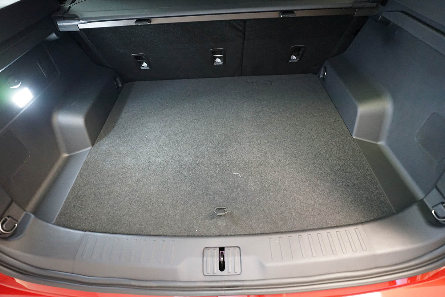 Tavita portbagaj Jaecoo J7 Super Hybrid (PHEV) fabricatie 2024 - prezent, caroserie suv, portbagaj superior, cu podea dubla #2 - Auto Alorria