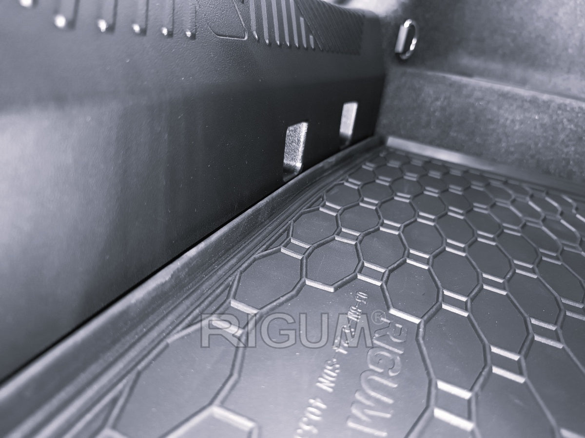 Tavita portbagaj BMW Seria 5 G60 fabricatie 10.2023 - prezent, caroserie sedan #1