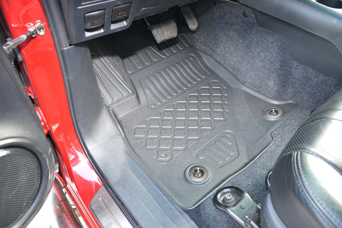 Covorase auto tip tavita Toyota Hilux, an fabricatie 09.2016 - prezent, caroserie pick-up cabina dubla, inclusiv facelift | 603380
