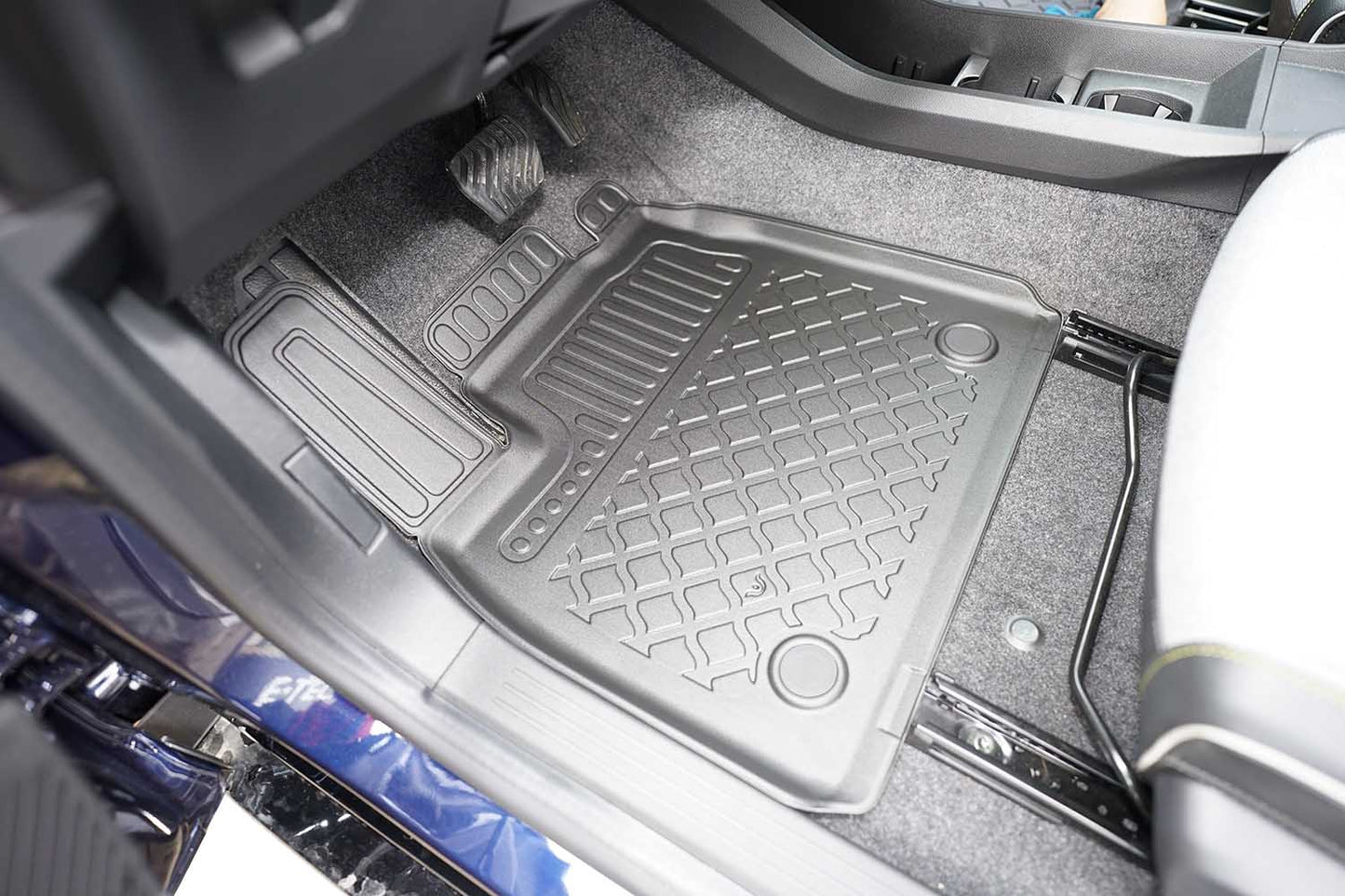 Covorase auto tip tavita Renault Megane E-Tech, an fabricatie 06.2022 - prezent, caroserie hatchback | 603486