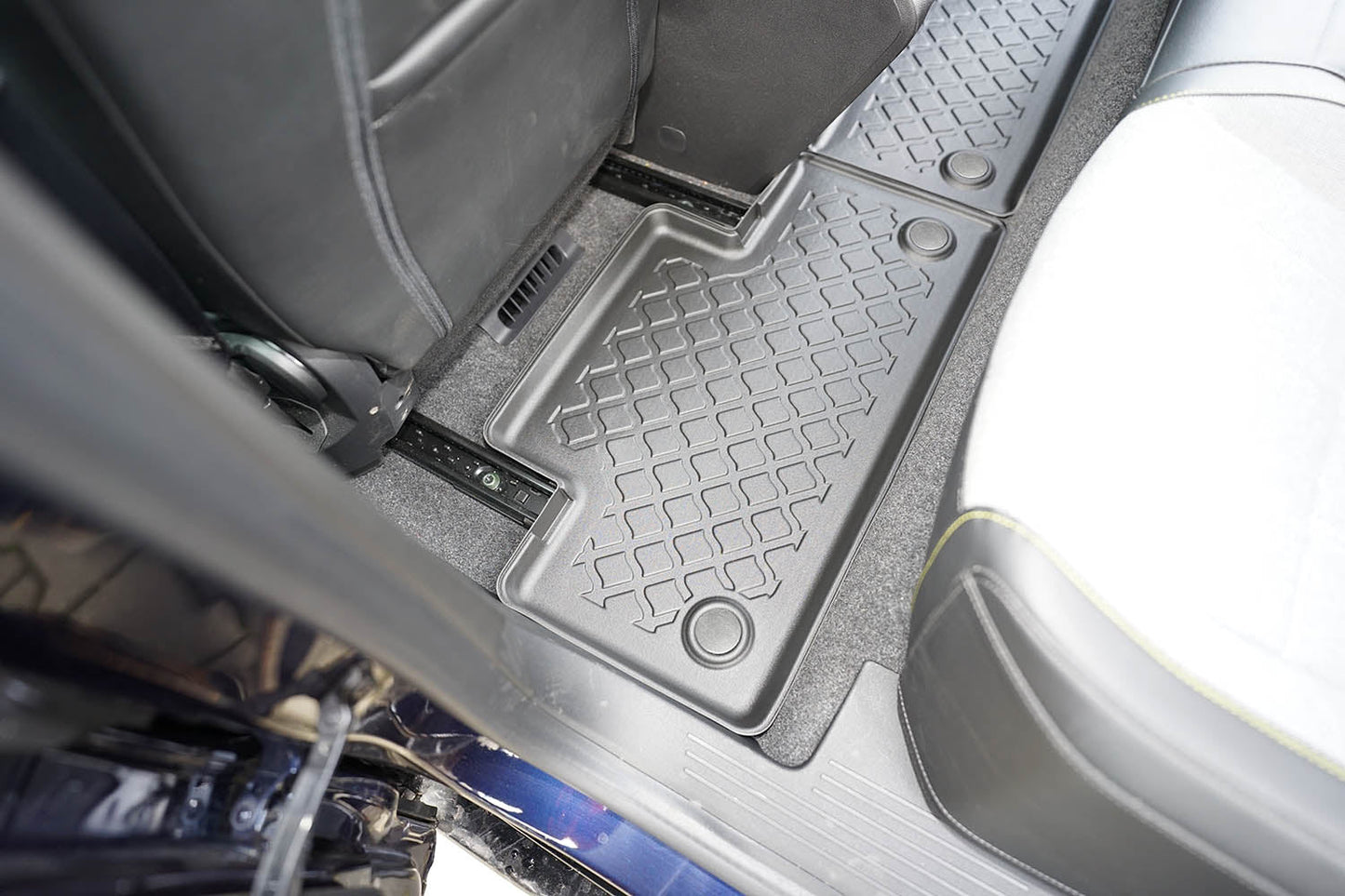 Covorase auto tip tavita Renault Megane E-Tech, an fabricatie 06.2022 - prezent, caroserie hatchback | 603486