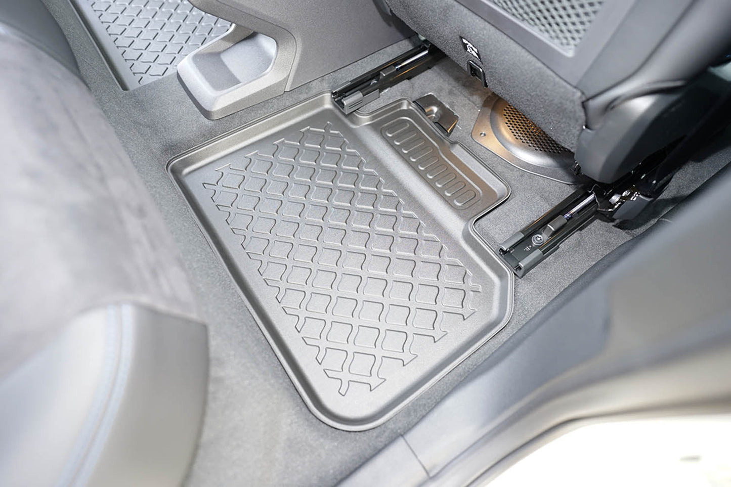 Covorase auto tip tavita BMW X1 iU11 EV fabricatie 11.2022 - prezent, caroserie suv #2