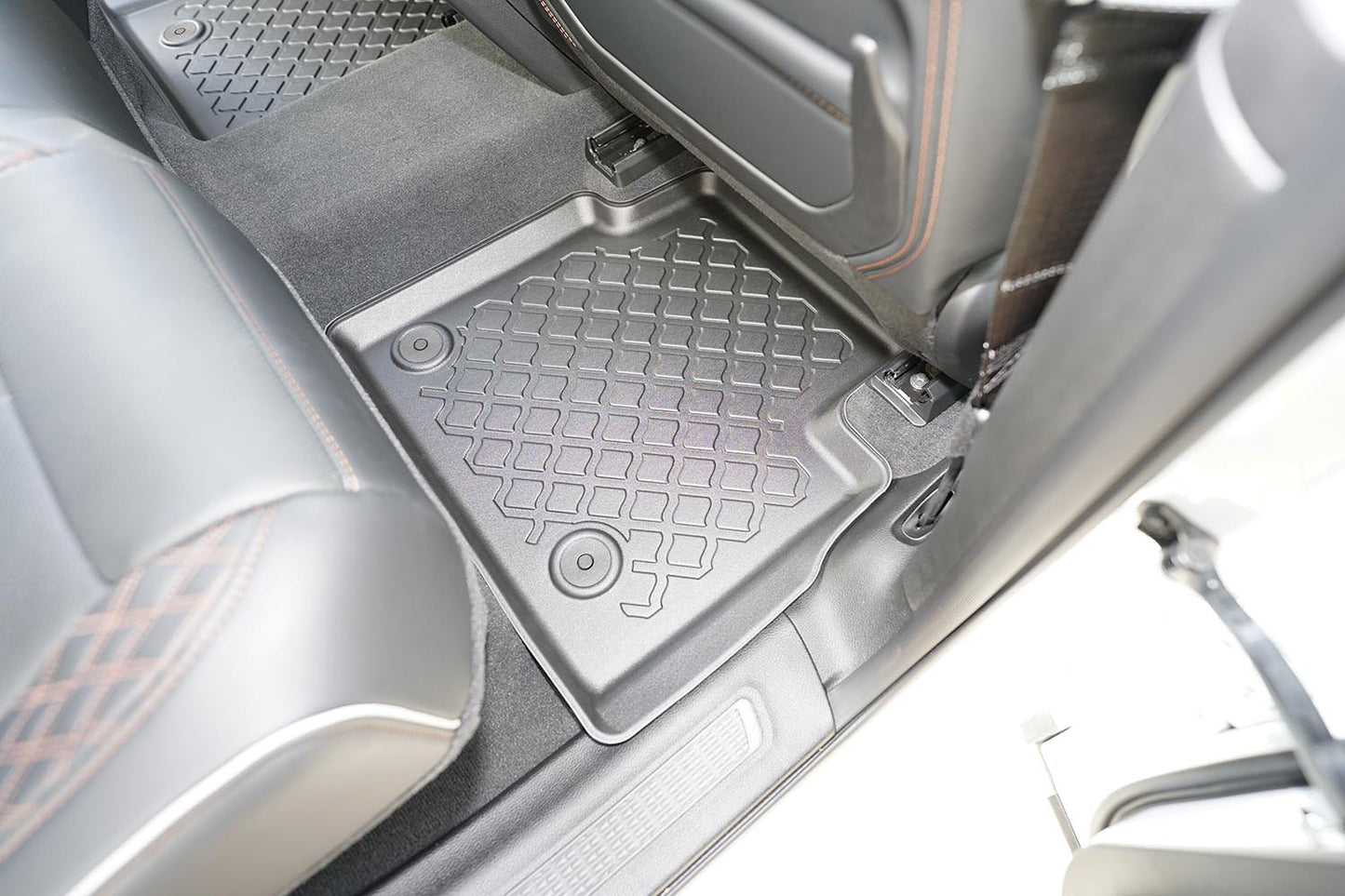 Covorase auto tip tavita Jeep Grand Cherokee V PHEV fabricatie 05.2022 - prezent, caroserie suv #1