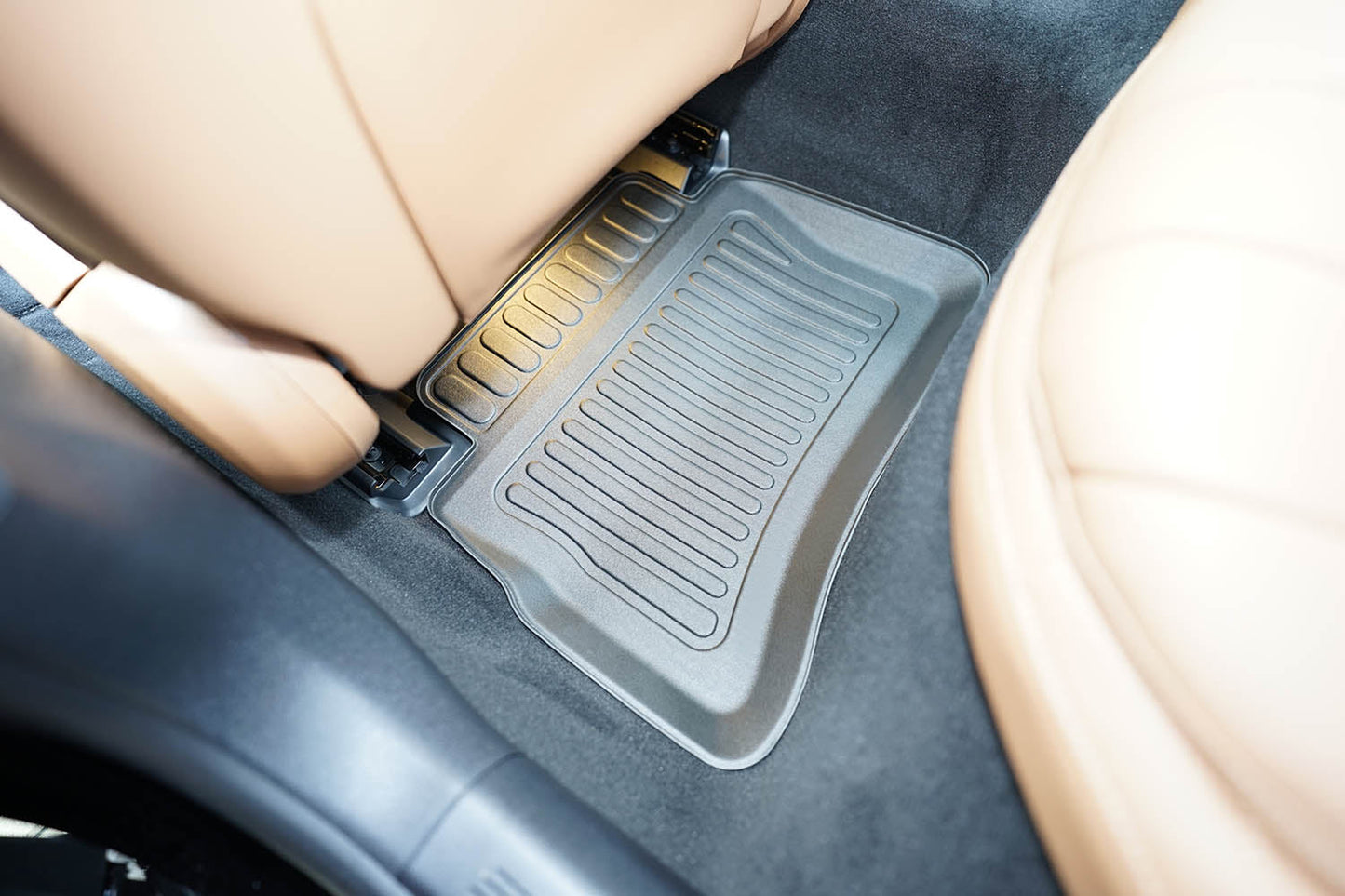 Covorase auto tip tavita Mercedes E-Class W214, an fabricatie 05.2023 - prezent, caroserie combi | 604029