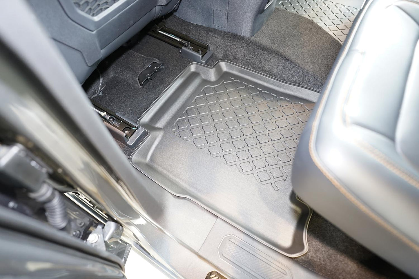 Covorase auto tip tavita Ford Bronco fabricatie 06.2021 - prezent, caroserie suv, 5 locuri #1 - Auto Alorria