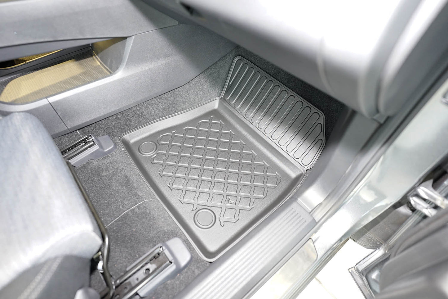 Covorase auto tip tavita Nissan X-Trail e-Power, an fabricatie 09.2022 - prezent, caroserie suv 5-7 locuri, fara rand 3 | 604194