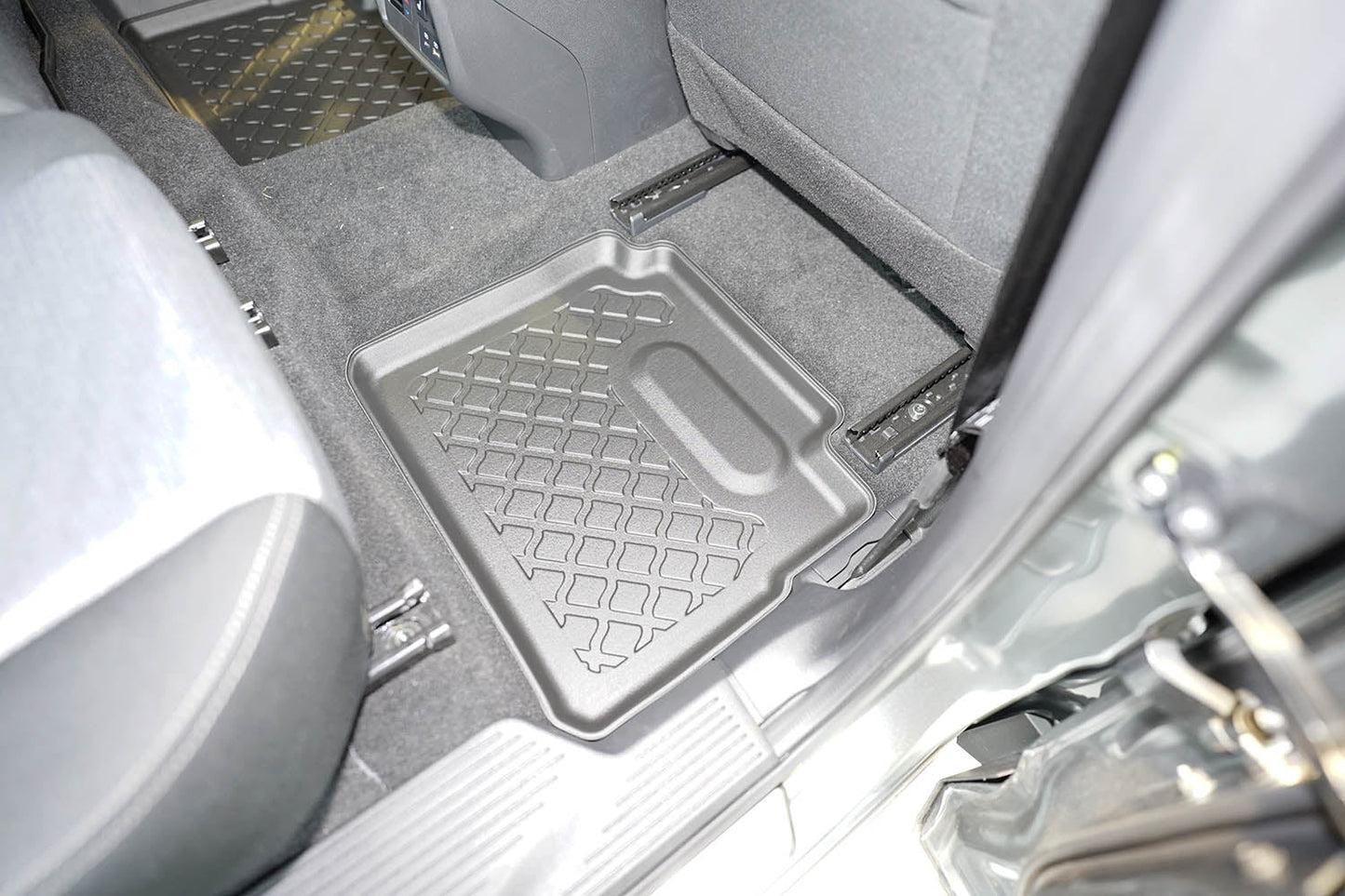 Covorase auto tip tavita Nissan X-Trail e-Power, an fabricatie 09.2022 - prezent, caroserie suv 5-7 locuri, fara rand 3 | 604194