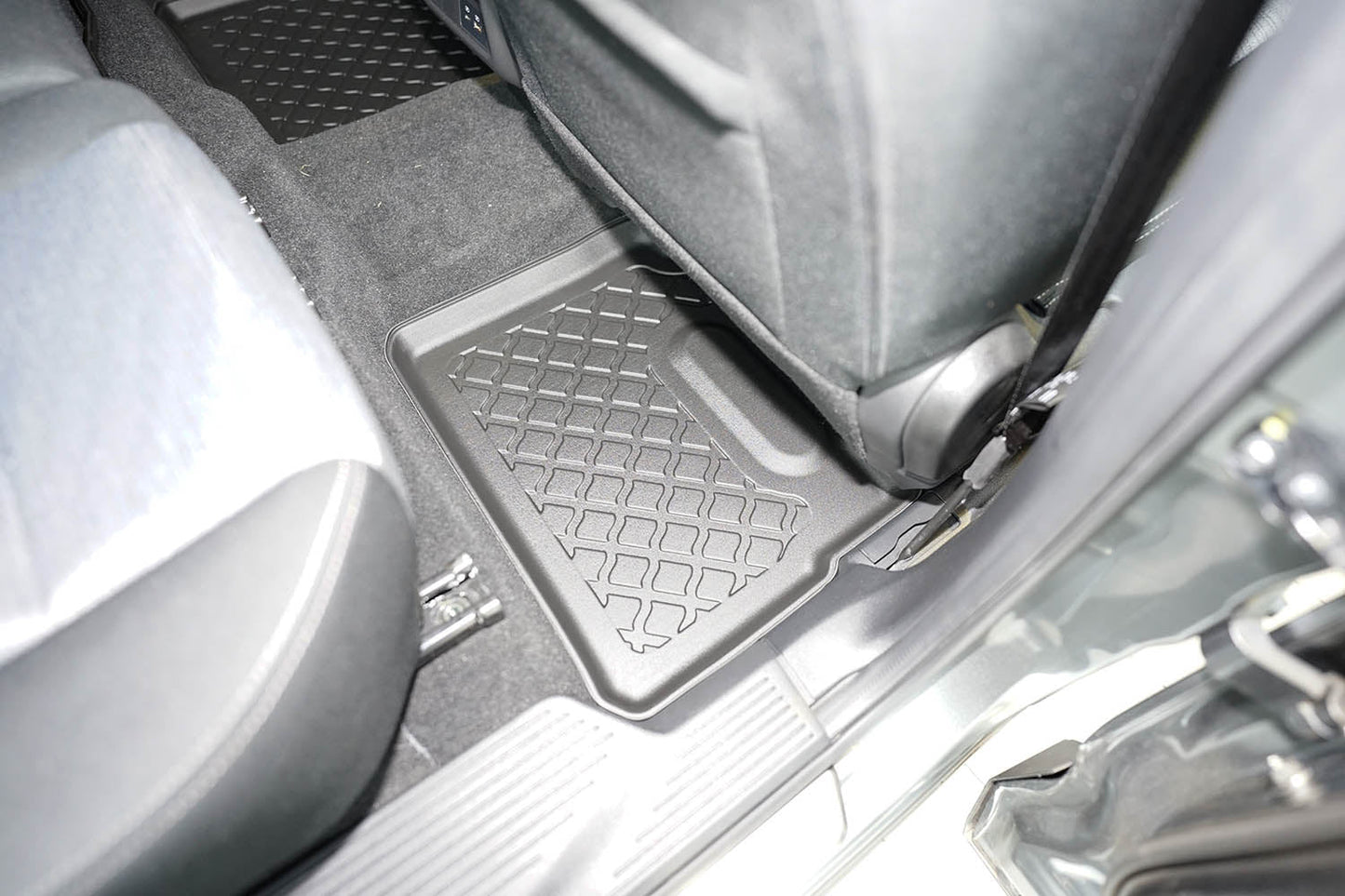 Covorase auto tip tavita Nissan X-Trail e-Power, an fabricatie 09.2022 - prezent, caroserie suv 5-7 locuri, fara rand 3 | 604194