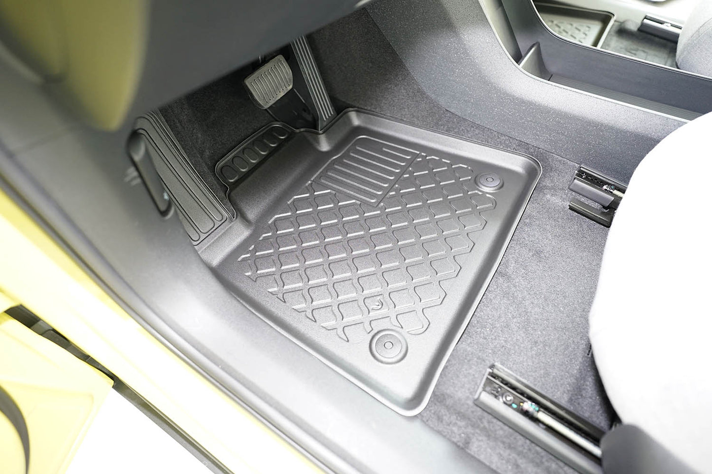 Covorase auto tip tavita Volvo EX30, an fabricatie 12.2023 - prezent, caroserie suv | 604400