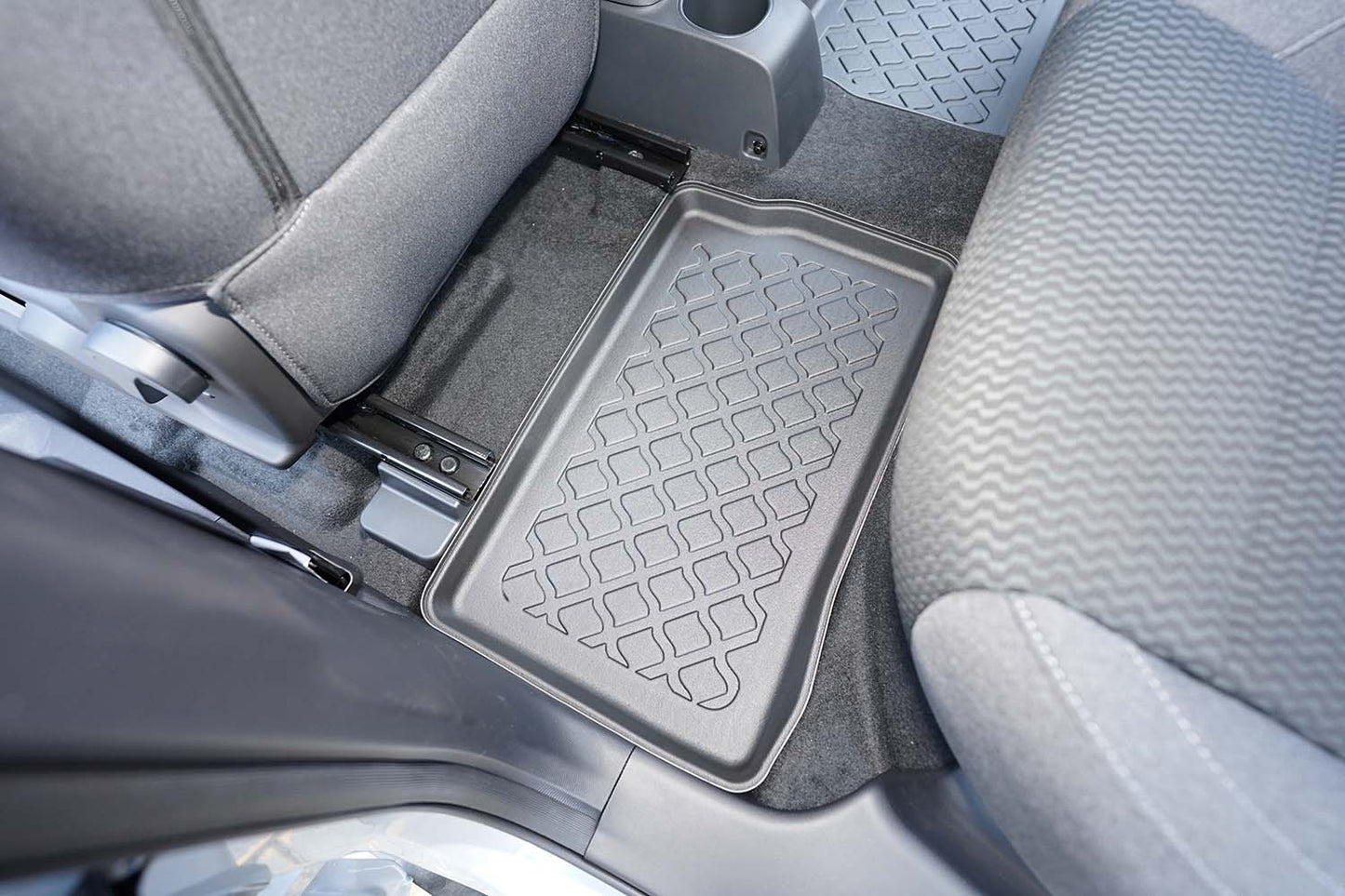 Covorase auto tip tavita Leapmotor T03 EV fabricatie 2024 - prezent, caroserie hatchback #1 - Auto Alorria