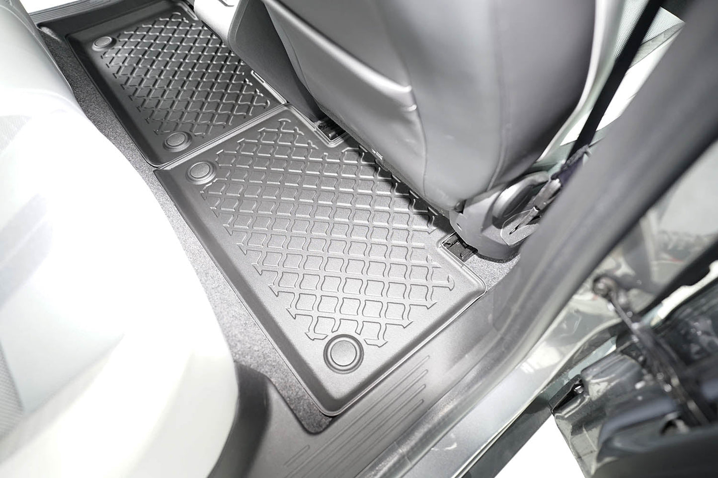Covorase auto tip tavita Renault Scenic V E-Tech EV fabricatie 03.2024 - prezent, caroserie suv #1 - Auto Alorria