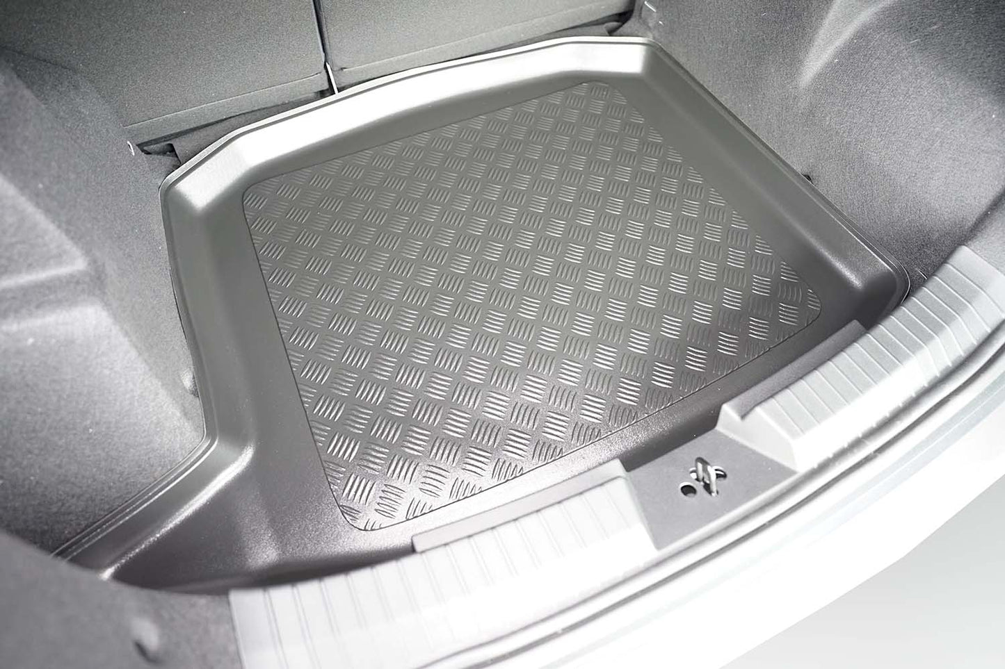 Tavita portbagaj Dacia Duster III MHEV fabricatie 06.2024 - prezent, caroserie suv, 4x2, portbagaj inferior, fara podea dubla #1