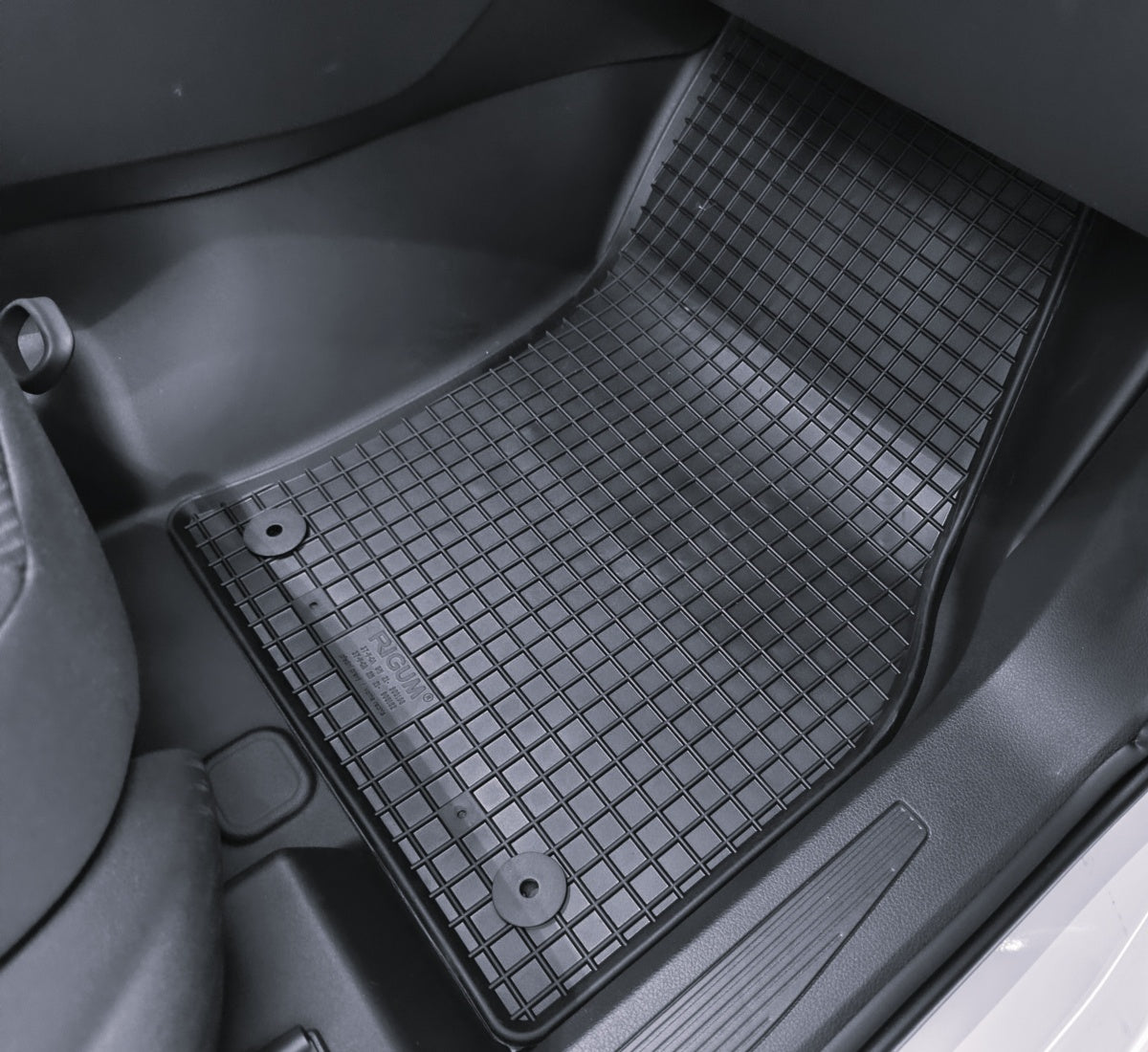 Covorase auto Ford Transit Connect III fabricatie 05.2024 - prezent, caroserie van, 2 locuri #1 - Auto Alorria