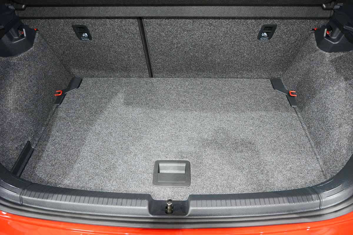 Tavita de portbagaj Audi A1 GB, caroserie Hatchback, fabricatie 07.2018 - prezent, portbagaj superior #1