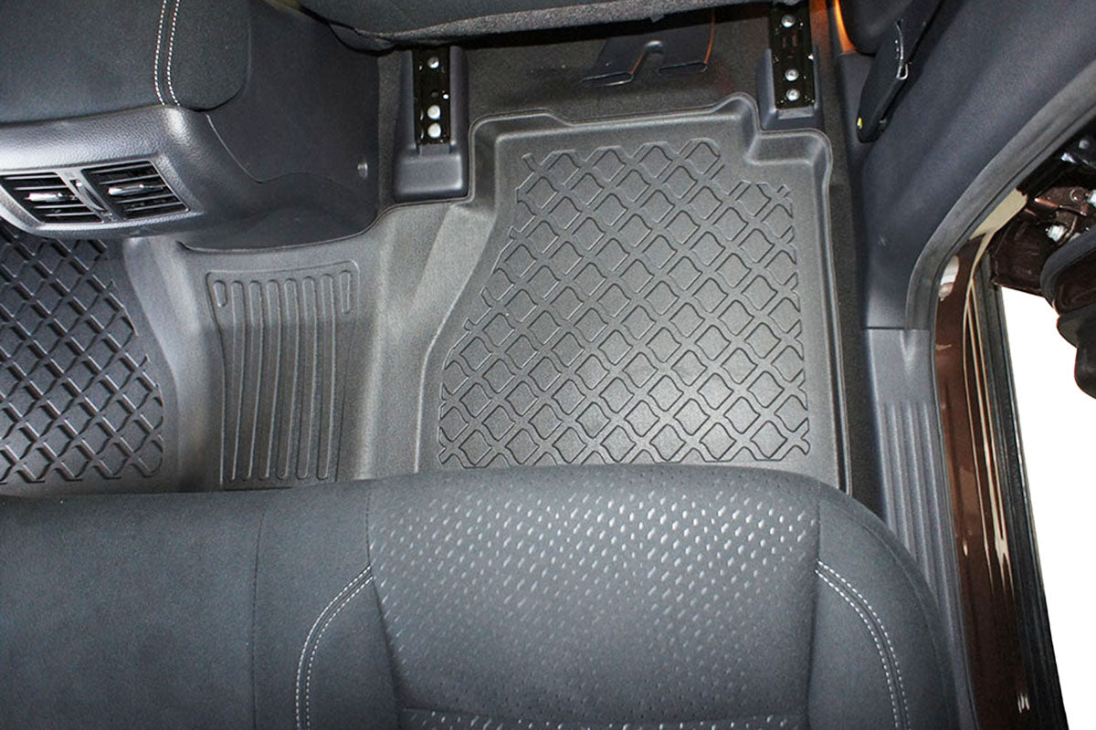 Covorase auto tip tavita Mercedes X-Class Clasa X, an fabricatie 01.2016 - prezent, caroserie pick-up fara stingatorul fixat la pasagerul din dreapta | 603361
