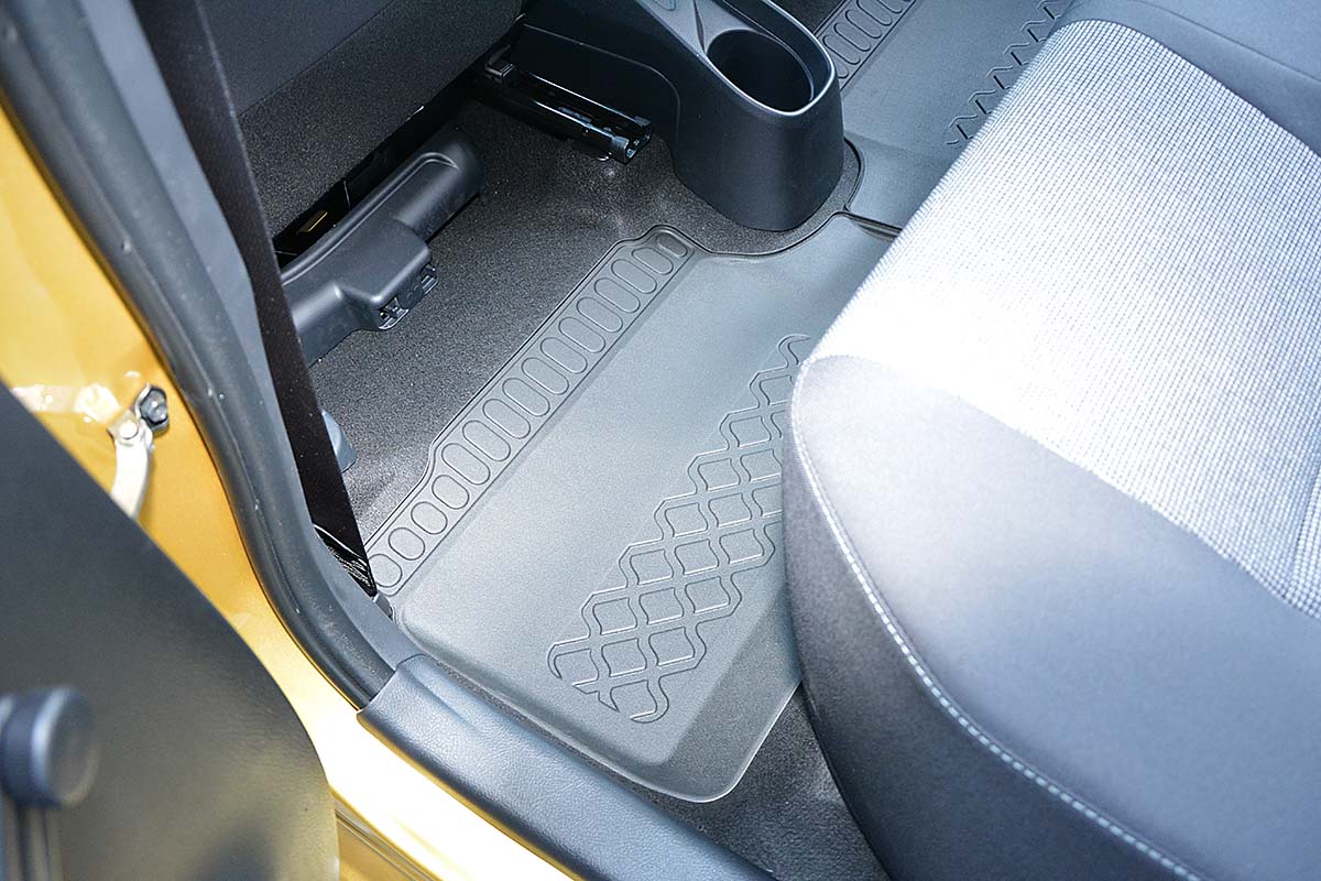 Covorase auto tip tavita Toyota Yaris III, an fabricatie 09.2011 - 08.2020, caroserie hatchback | 602773