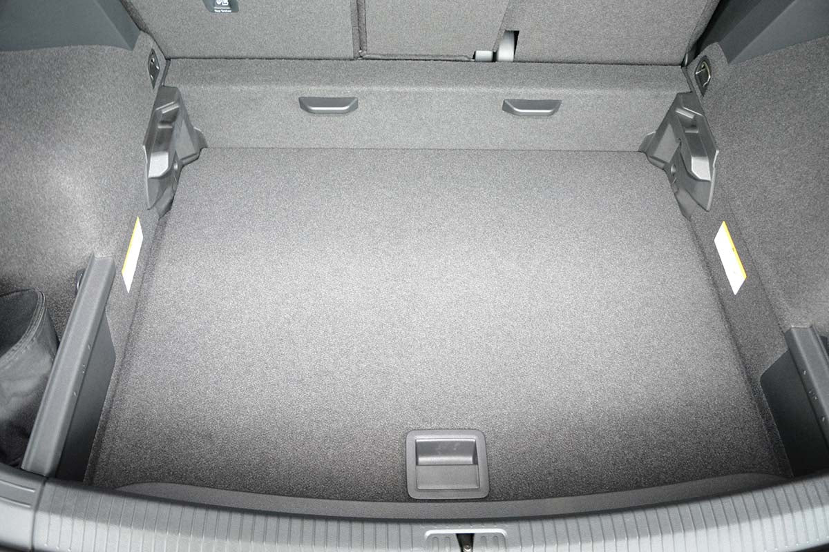 Tavita de portbagaj Volkswagen Tiguan II, caroserie SUV, fabricatie 05.2016 - prezent, portbagaj inferior, kit reparatie #1