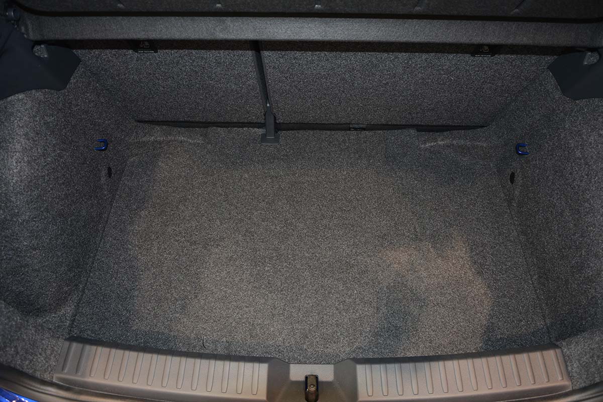 Tavita de portbagaj Seat Ibiza V, caroserie Hatchback, fabricatie 06.2017 - prezent, 6F/KJ1, portbagaj inferior #1