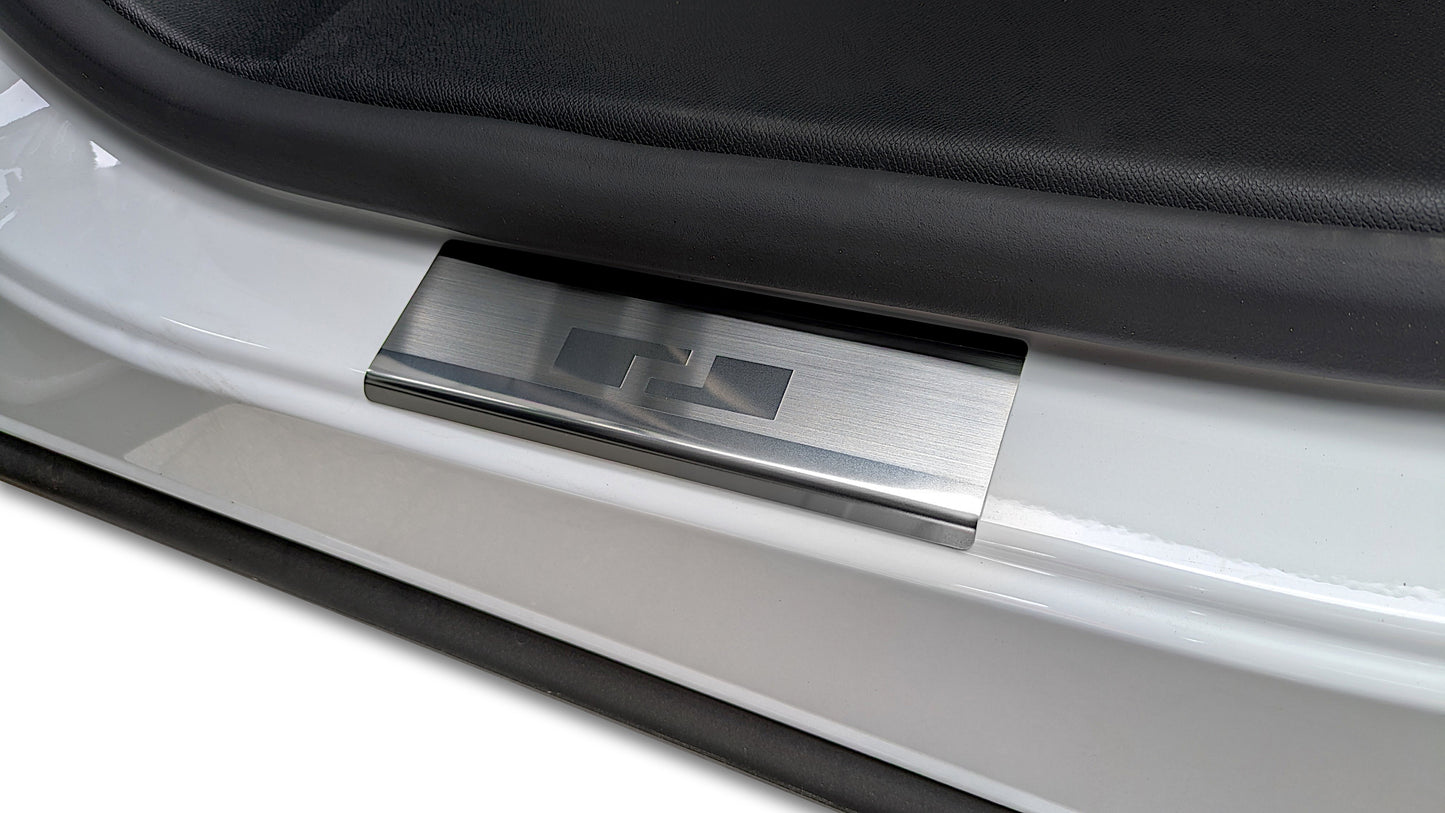 Protectie praguri usi inox Opel Grandland II EV fabricatie 10.2024 - prezent, caroserie suv #1 - Auto Alorria