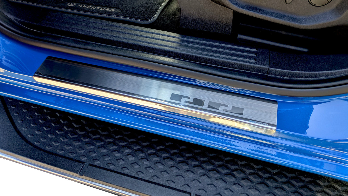 Protectie praguri usi inox Volkswagen Amarok fabricatie 2022 - prezent, caroserie pick-up #1 - Auto Alorria