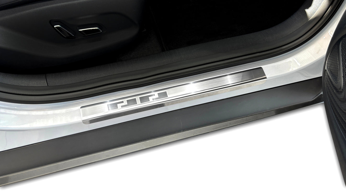 Protectie praguri usi inox BYD Dolphin Facelift fabricatie 2024 - prezent, caroserie hatchback #1 - Auto Alorria