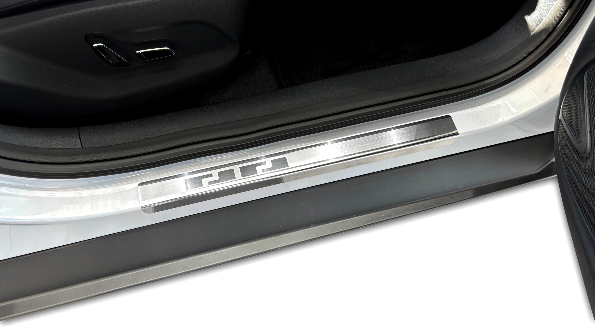 Protectie praguri usi inox BYD Dolphin Facelift fabricatie 2024 - prezent, caroserie hatchback #1 - Auto Alorria