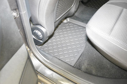 Covorase tip tavita Ford Focus IV, caroserie Hatchback, fabricatie 09.2018 - prezent - 6