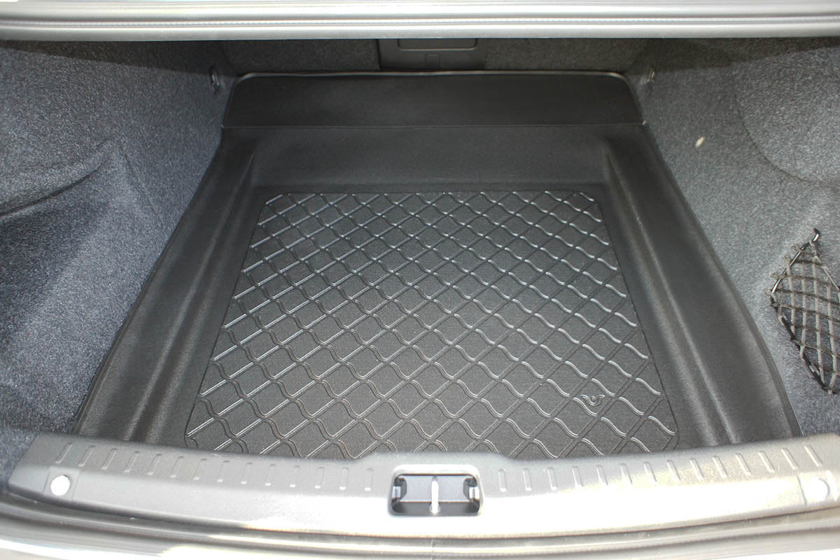 Tavita portbagaj Volvo S90 fabricatie 09.2016 - prezent, caroserie sedan, AWD, kit de reparatie, nu corespunde pentru PHEV #2 - Auto Alorria