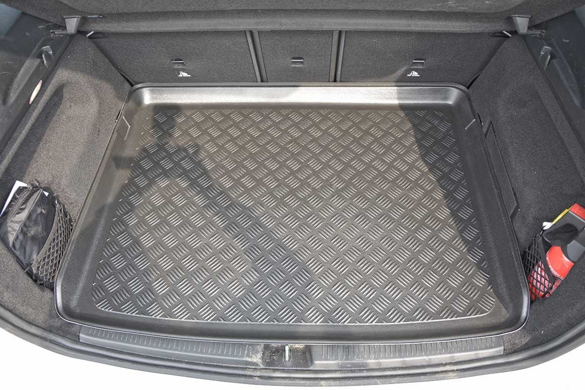 Tavita de portbagaj Mercedes Clasa B W247, caroserie Van, fabricatie 01.2019 - prezent, portbagaj superior - 1