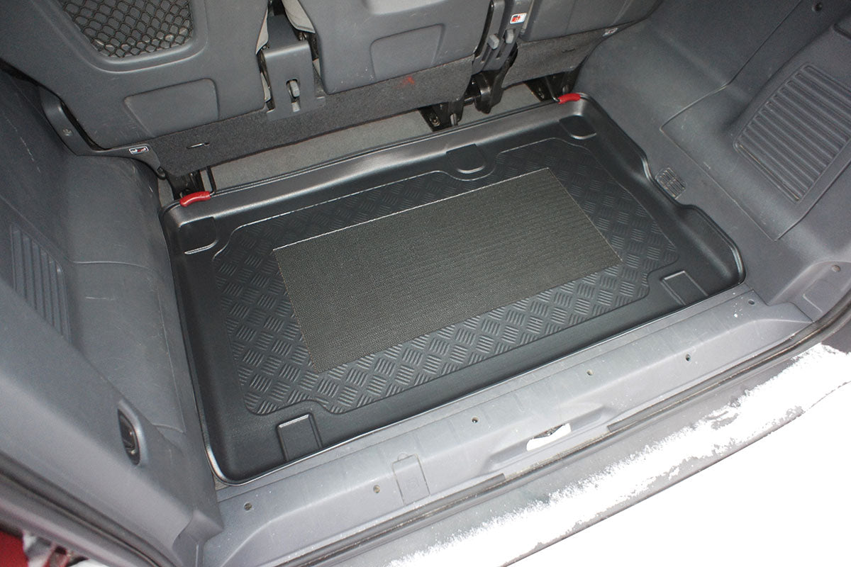 Tavita de portbagaj Fiat Scudo II Panorama, caroserie Van, fabricatie 2007 - 2016, ampatament L2, in spatele randului 3 - 5