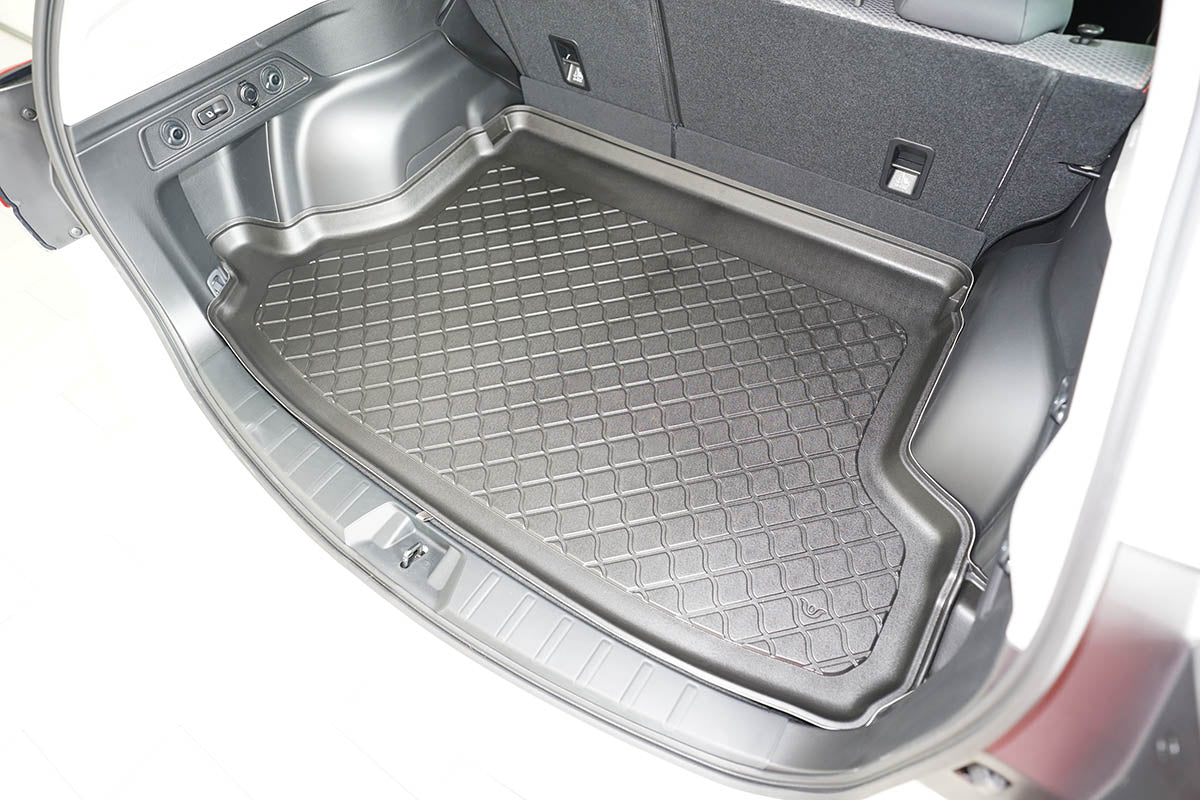 Tavita portbagaj Subaru Forester V e-Boxer fabricatie 06.2019 - prezent, caroserie suv, cu subwoofer, ureche detasabila pe dreapta #1 - Auto Alorria