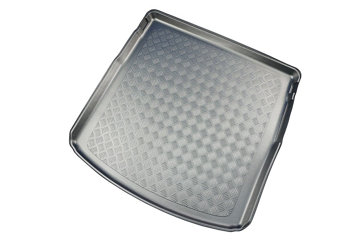 Tavita de portbagaj Seat Leon e-Hybrid, caroserie Combi, fabricatie 2020 - prezent, portbagaj superior - 2