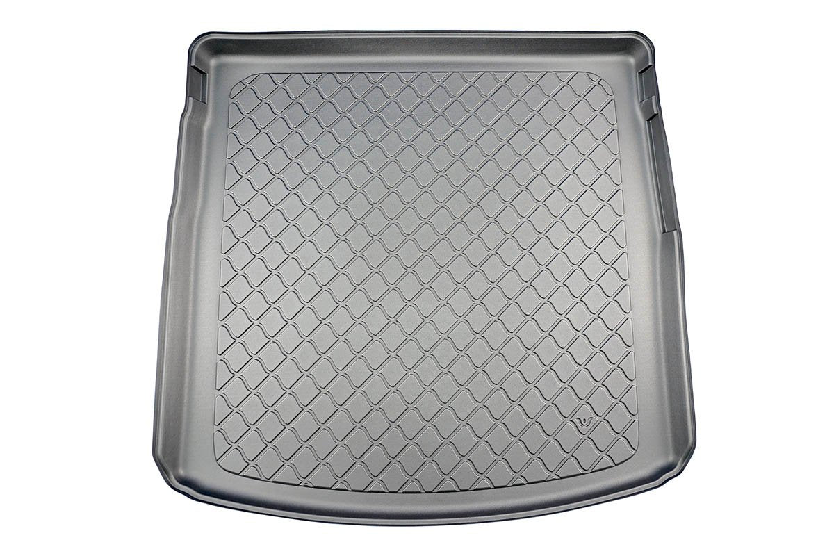 Tavita de portbagaj Seat Leon e-Hybrid, caroserie Combi, fabricatie 2020 - prezent, portbagaj superior - 1