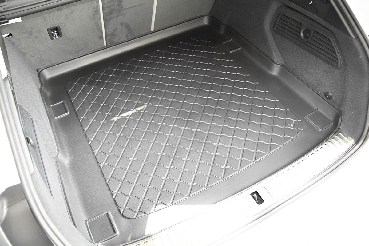 Tavita de portbagaj Audi E-Tron, caroserie Sportback, fabricatie 05.2019 - prezent, electric - 6