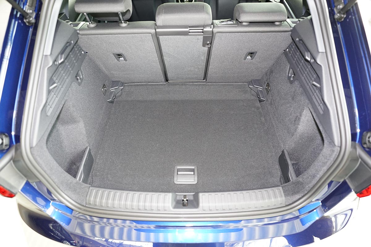 Tavite portbagaj Audi A3 8Y, caroserie hatchback, an fabricatie 03.2020 - prezent, inclusiv facelift, portbagaj inferior | 193229BSC