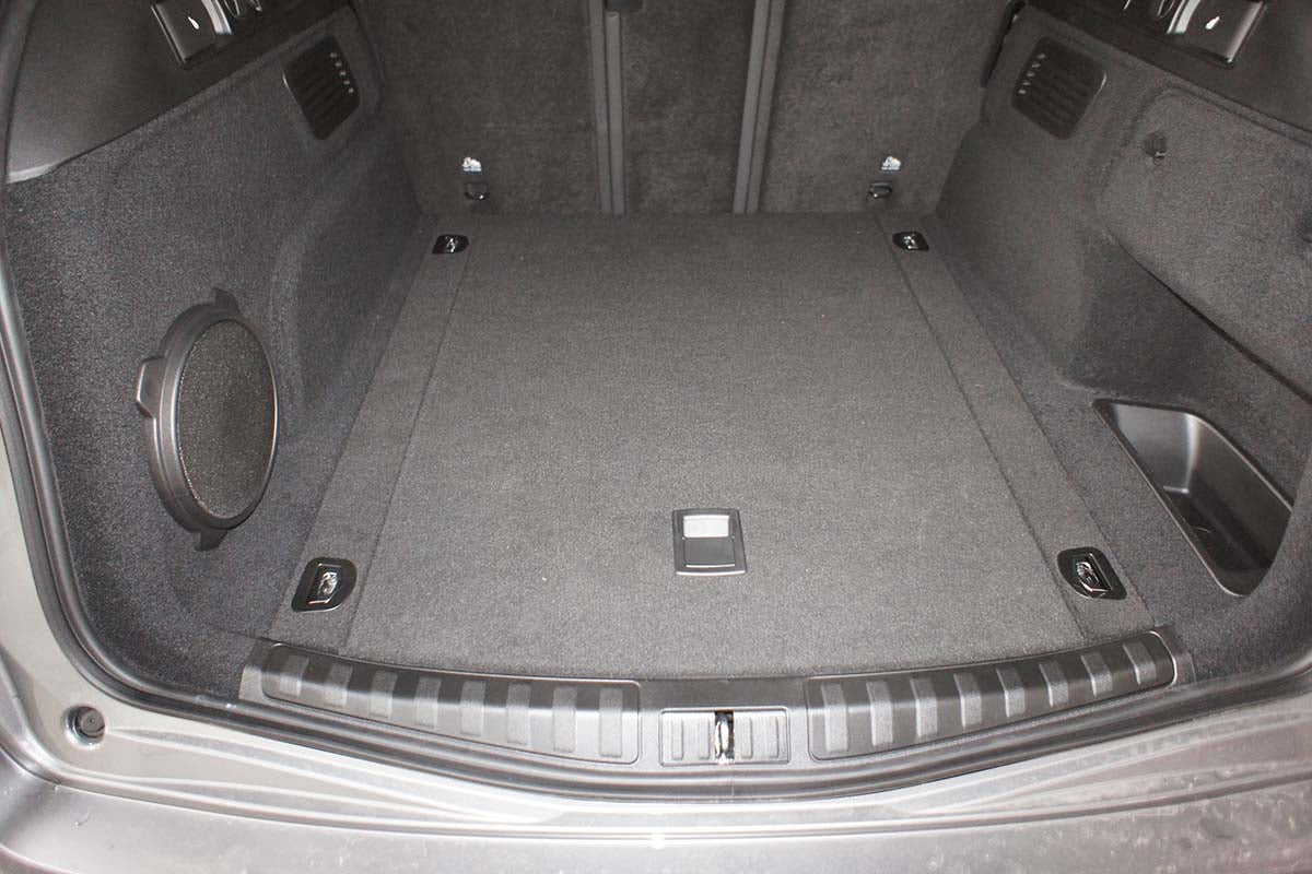 Tavita de portbagaj Alfa Romeo Stelvio, caroserie SUV, fabricatie 01.2017 - prezent - 6