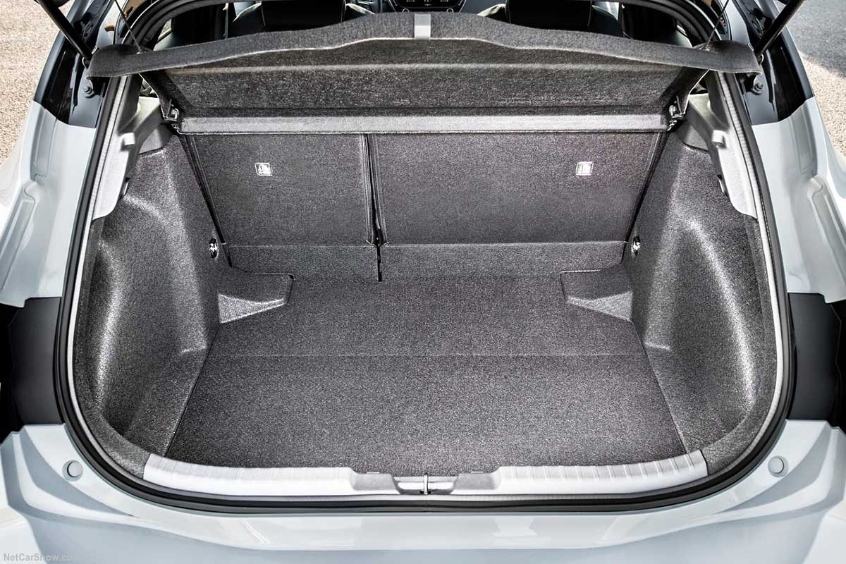 Tavita portbagaj Toyota Corolla Hybrid fabricatie 2019 - prezent, caroserie hatchback, portbagaj inferior, fara podea dubla #1