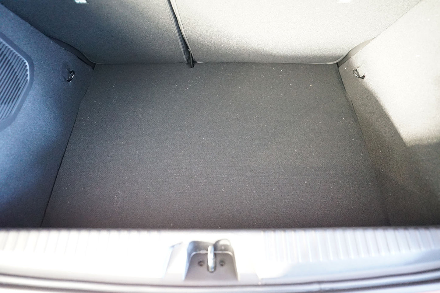 Tavita portbagaj Mitsubishi Colt VII Hybrid fabricatie 10.2023 - prezent, caroserie hatchback #2