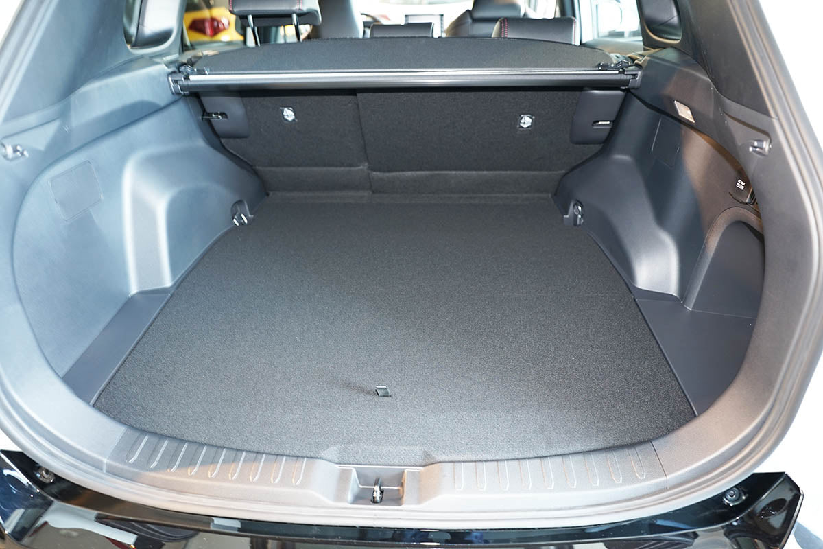 Tavita portbagaj Suzuki Across PHEV fabricatie 07.2020 - prezent, caroserie suv, cu/fara subwoofer #1